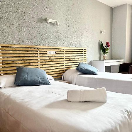 Hotel Acebo Plaza Mayor Jaca Luaran gambar