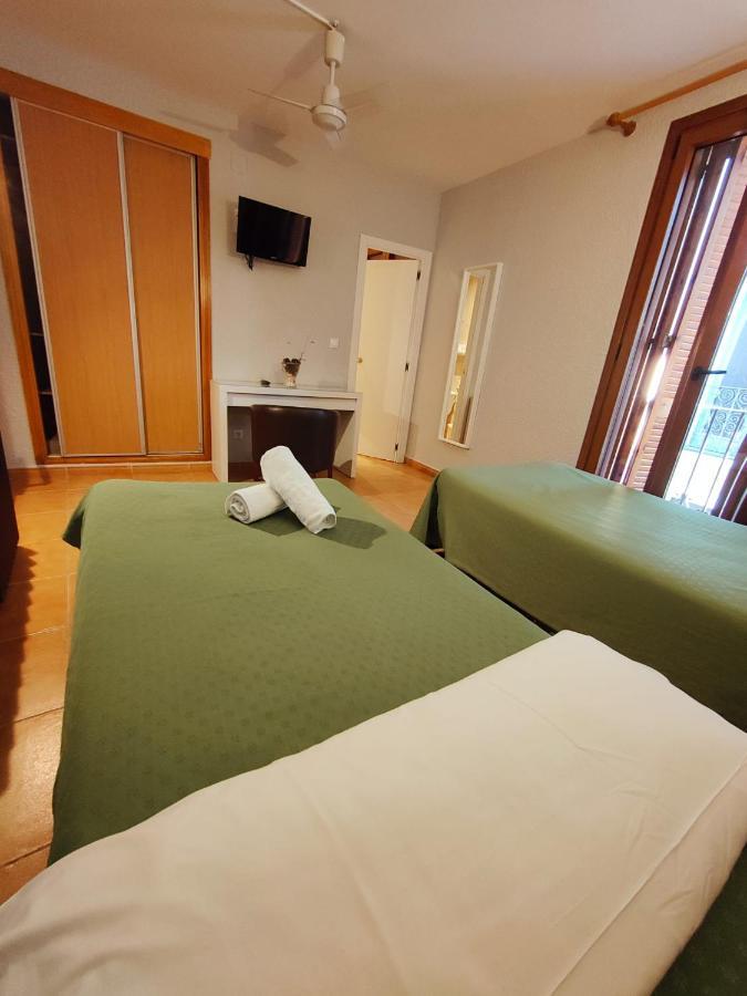Hotel Acebo Plaza Mayor Jaca Luaran gambar