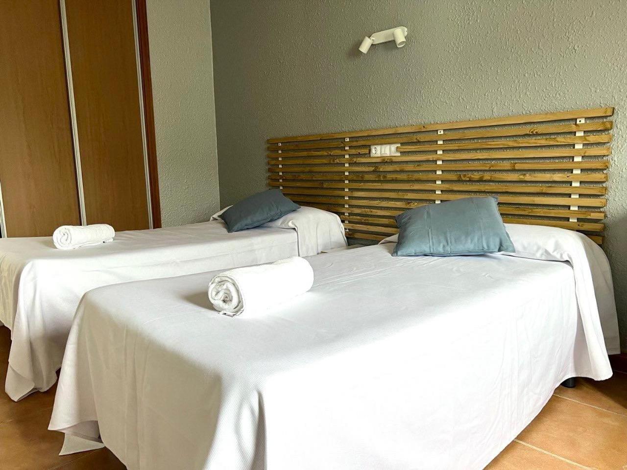 Hotel Acebo Plaza Mayor Jaca Luaran gambar