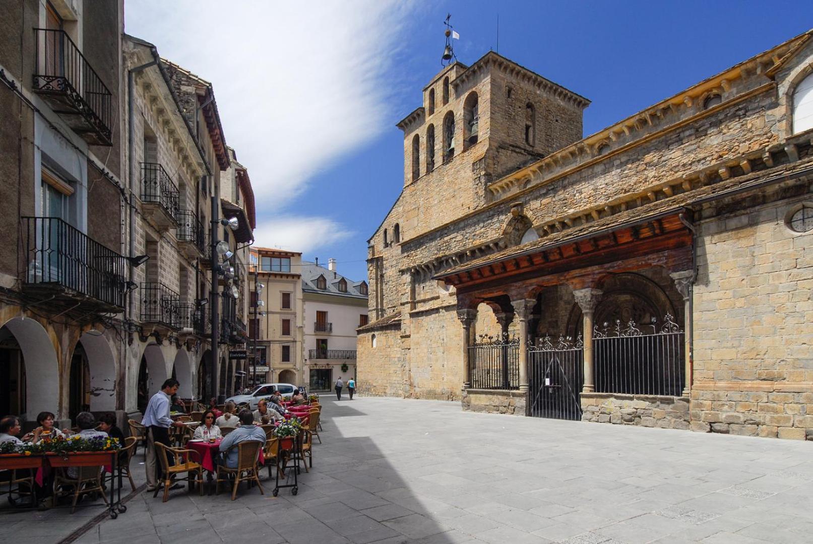 Hotel Acebo Plaza Mayor Jaca Luaran gambar